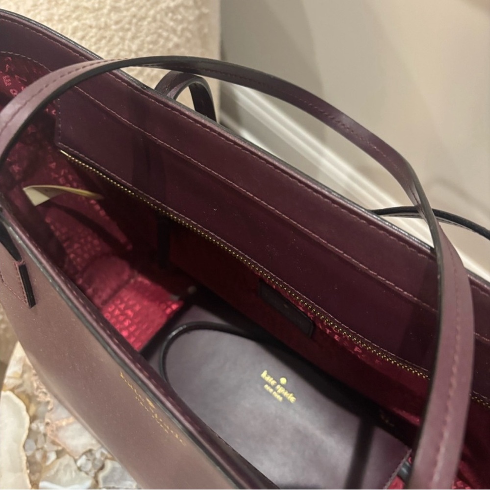 Kate Spade Dark Brown Leather Tote w/wallet - Picture 2 of 7